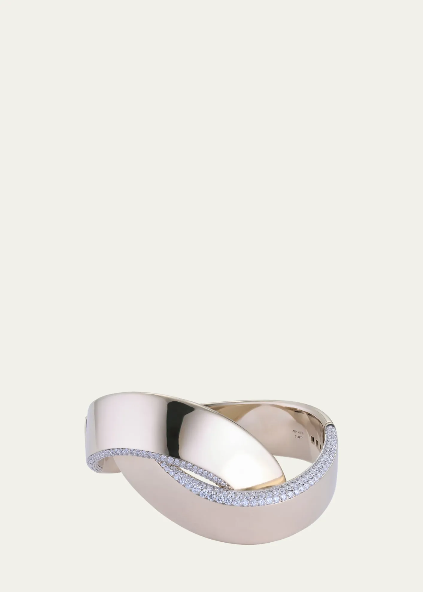 VhernierAbbraccio 18K White Gold Demi Pave Bangle, 15.5cm