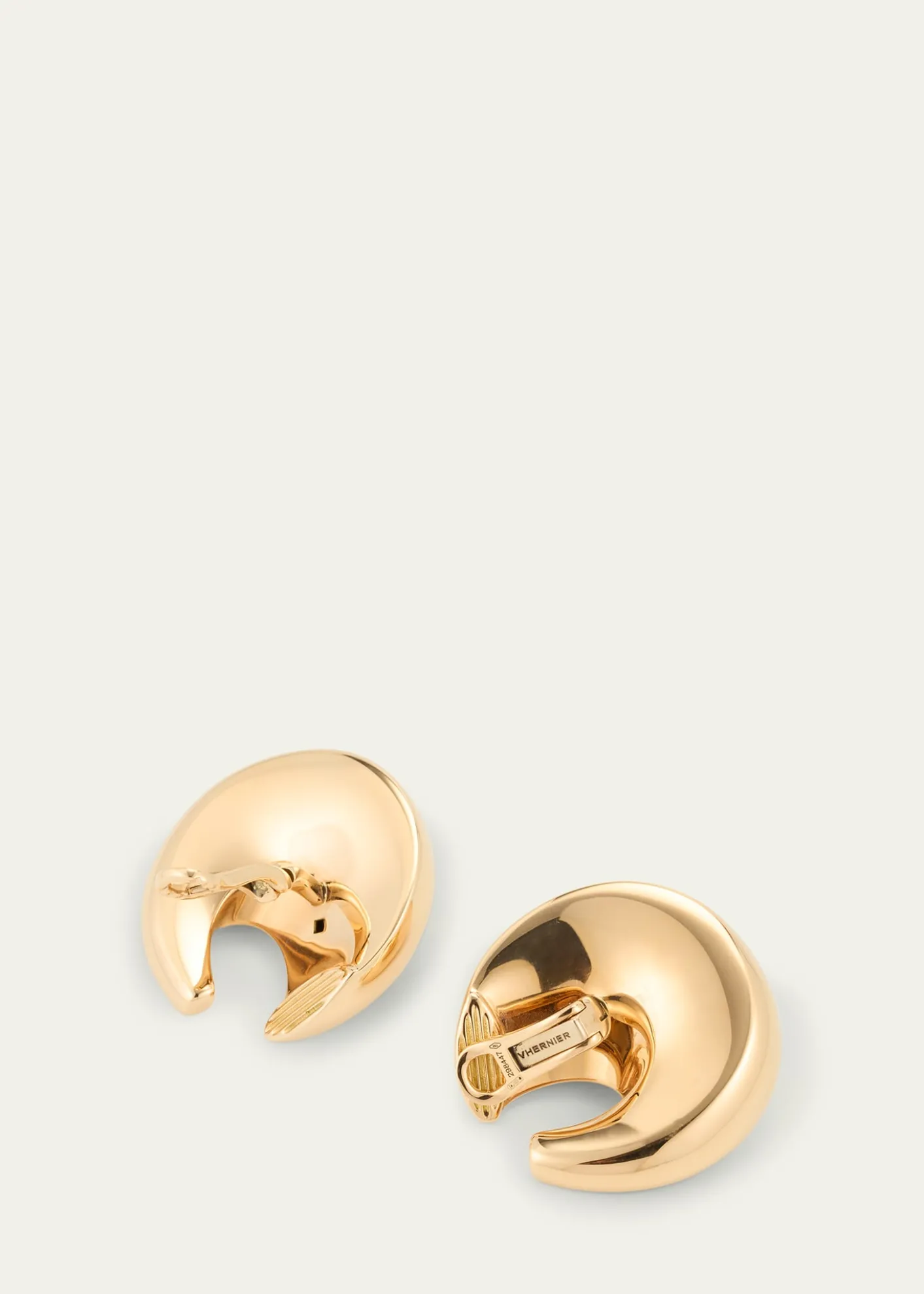 VhernierPirouette 18K Rose Gold Earclips