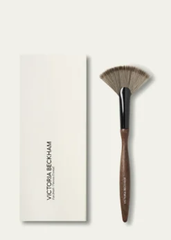 Victoria BeckhamBrush 14, Fan
