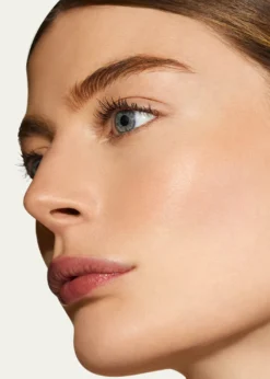Victoria BeckhamReflect Highlighter Stick