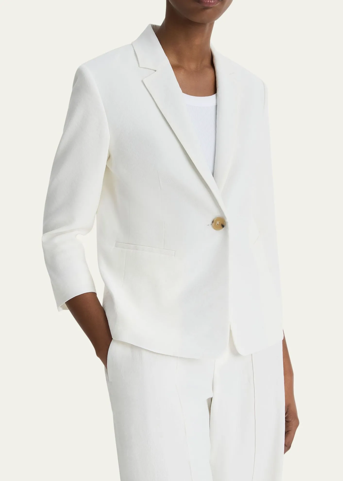 VinceShrunken Linen Blazer